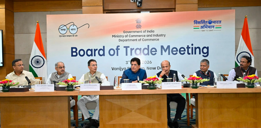 During the Board of Trade Meeting organised by the Ministry of Commerce and Industry, Shri Raja Bhanu, Director General, PHARMEXCIL, met Hon'ble Minister of Commerce and Industry Shri Piyush Goyal, Hon'ble Minister of State Shri Jitin Prasada, and Mr. Luv Aggarwal, IAS, DGFT.